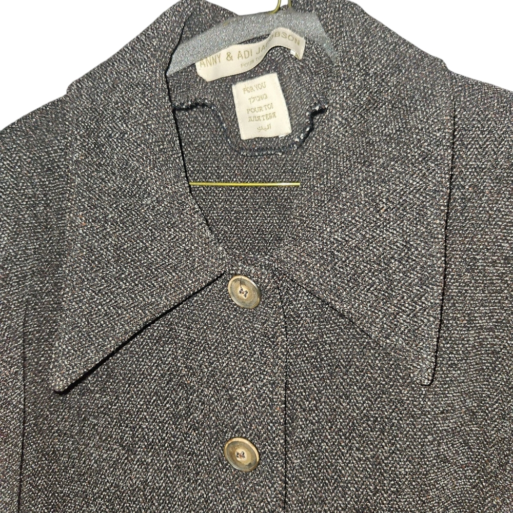 Designer Two Tone Jacket - Picture 4 of 11